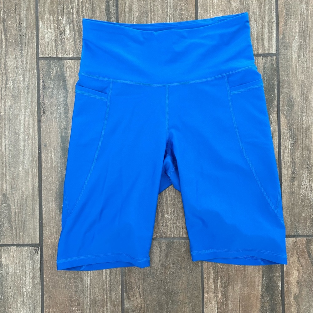 Old Navy Biker Shorts-MED